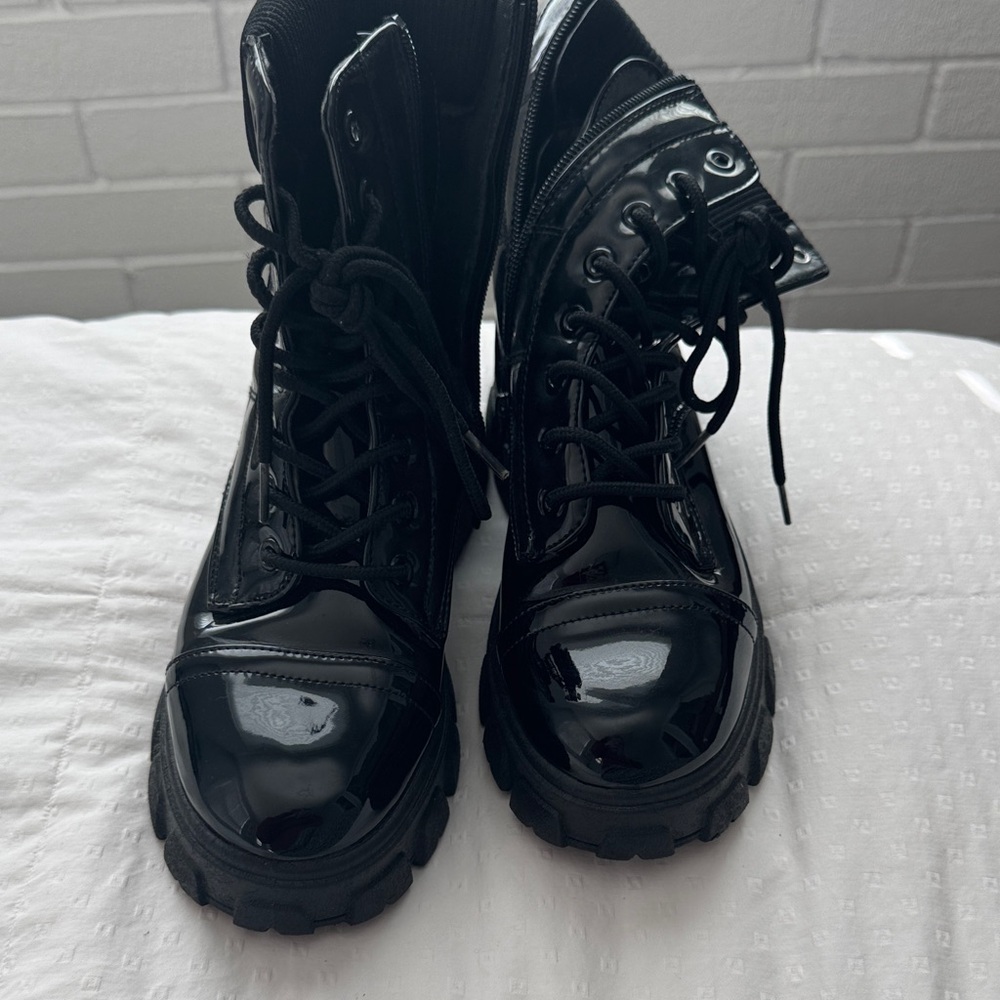 Black Women's Combat Boots